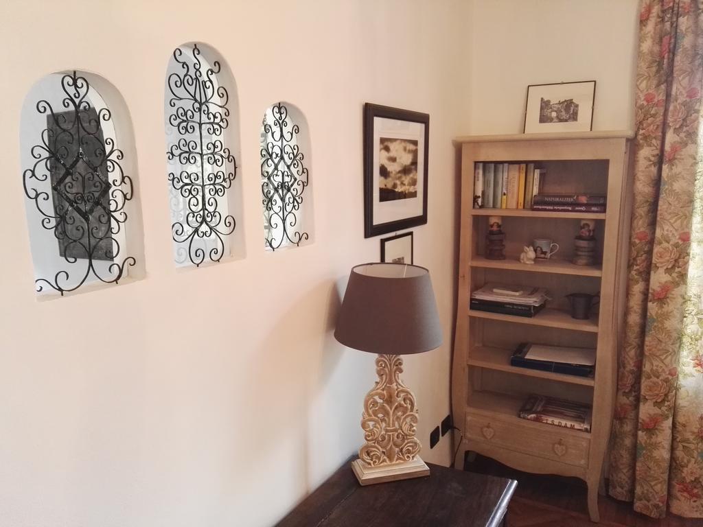 Villa Paradiso Apartment シルミオーネ エクステリア 写真