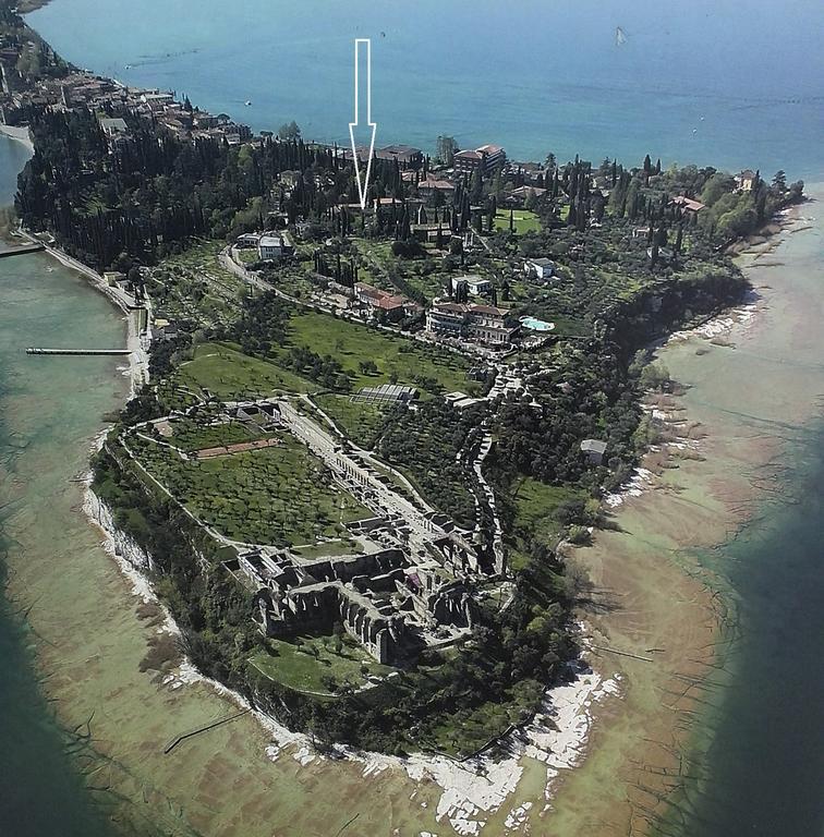 Villa Paradiso Apartment シルミオーネ エクステリア 写真