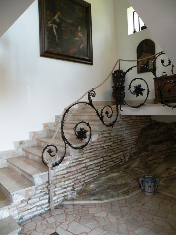 Villa Paradiso Apartment シルミオーネ エクステリア 写真