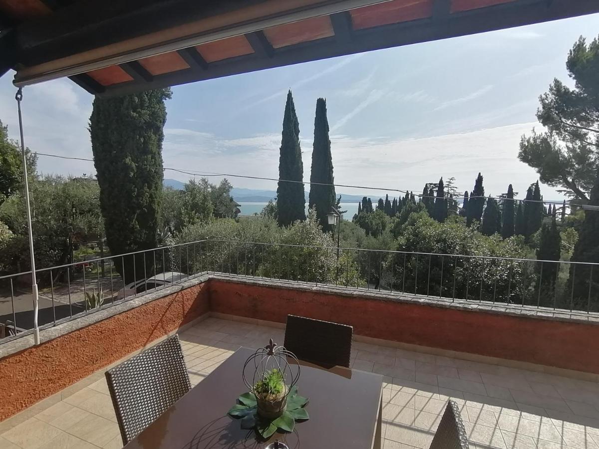 Villa Paradiso Apartment シルミオーネ エクステリア 写真
